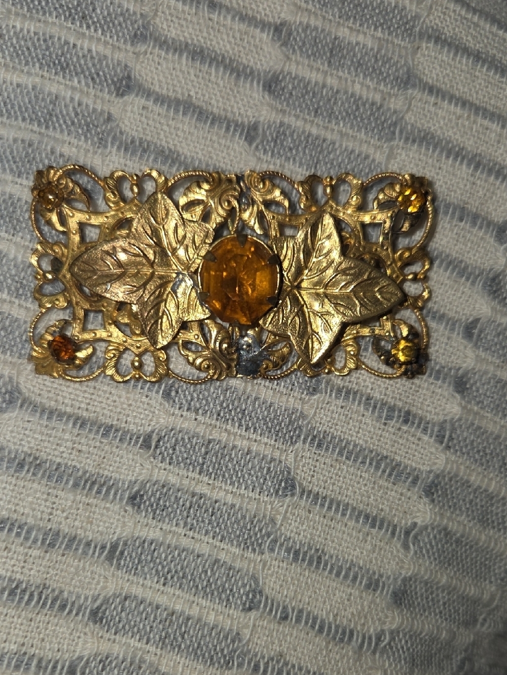 Vintage Gold Leaf Amber-Gem Filigree Bar Brooch